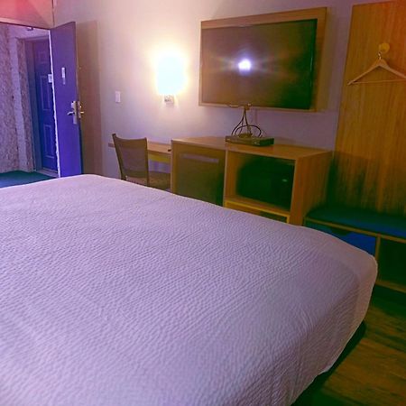 Days Inn By Wyndham Harrisonburg Bagian luar foto